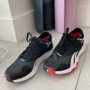Workout shoes || size 10 || Reebok